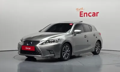 Lexus CT200h