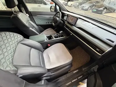 Geely Haoyue L