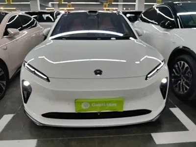 Nio ET5