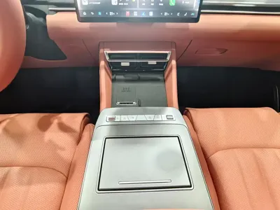 BYD 唐L