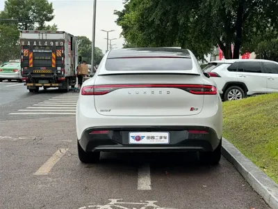 智界 Zhijie R7