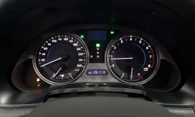 Lexus IS