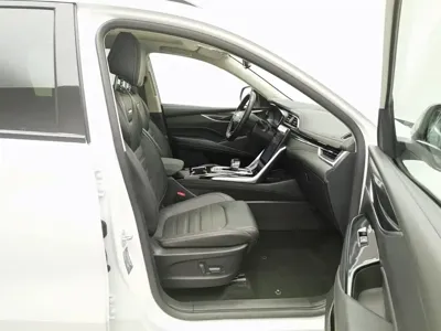 Maxus D60