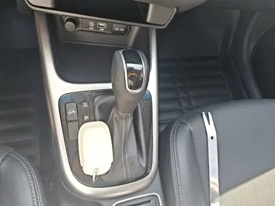 Kia KX3
