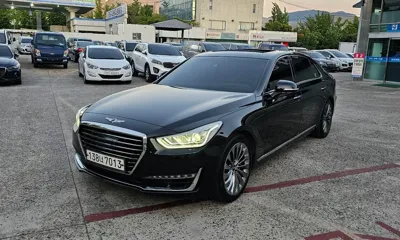 Genesis EQ900