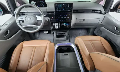 Hyundai Staria
