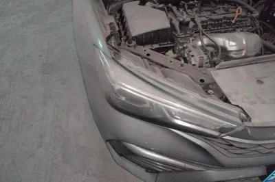 Roewe i5