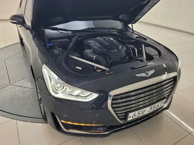 Genesis EQ900