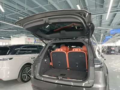 Li Auto L9