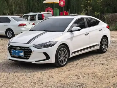 Hyundai Elantra