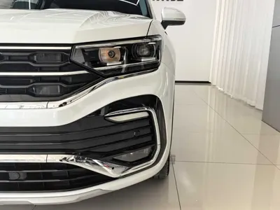 Volkswagen X