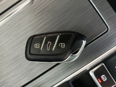 Roewe RX5