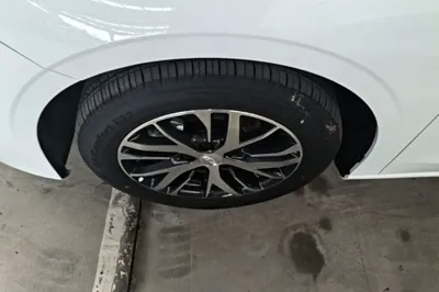 Geely Auto Emgrand