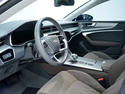 Audi A7L