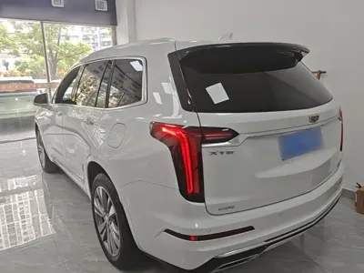 Cadillac XT6