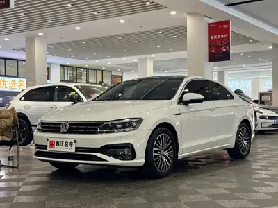 Volkswagen Lamando