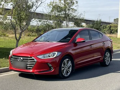 Hyundai Elantra