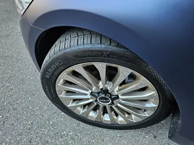 Kia K9