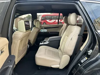 Mercedes-Benz R-Class