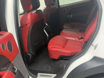 Land Rover Sport