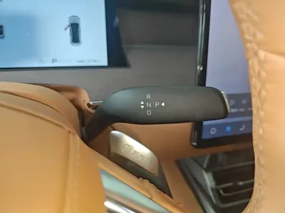 BYD 汉L