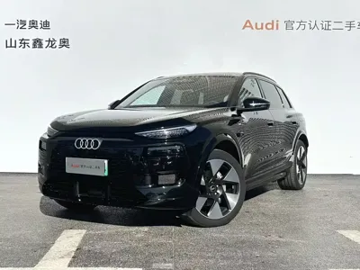 Audi 奥迪Q6L e-tron