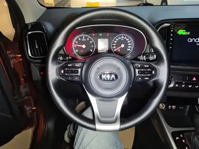 Kia KX3