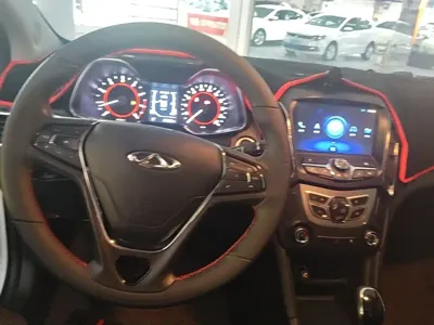 Chery Arrizo 5