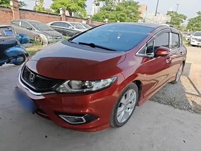 Honda Jade