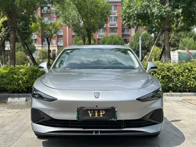 Roewe D7