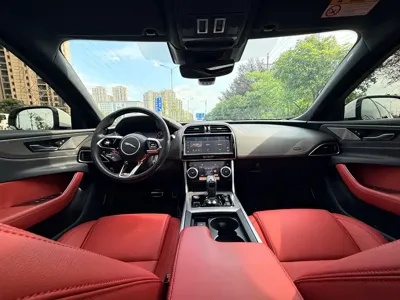 Jaguar XEL