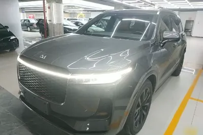 Li Auto ONE
