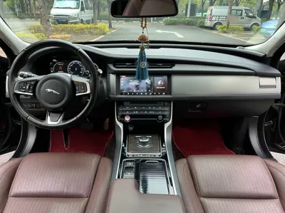 Jaguar XFL