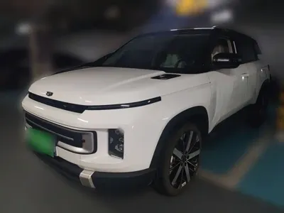 Geely ICON