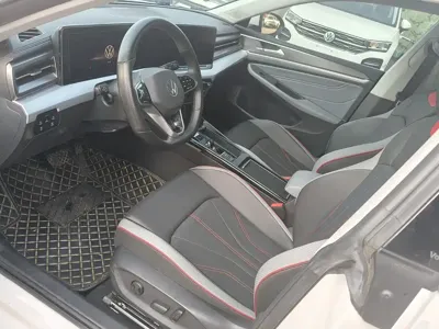 Volkswagen Lamando
