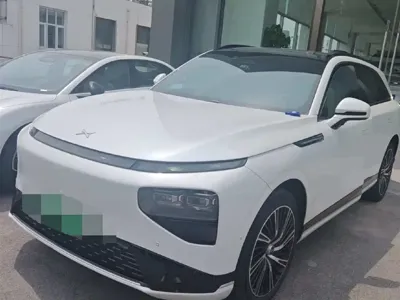 Xpeng G9