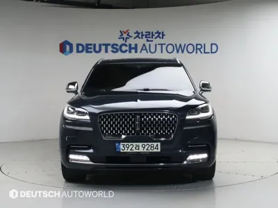 Lincoln Aviator