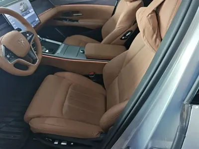 BYD 汉L