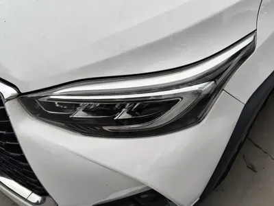 Toyota Yaris L