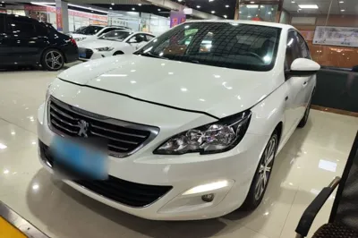Peugeot 408
