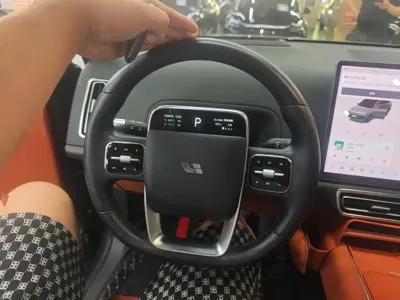 Li Auto Li L8