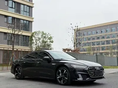 Audi A7L