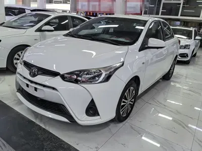 Toyota Yaris L