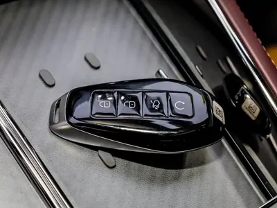 Denza Denza Z9GT