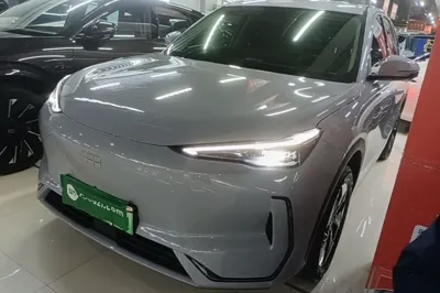 Geely Galaxy E5
