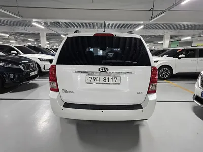 Kia Canival