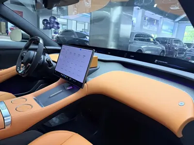 Xiaomi 小米YU7