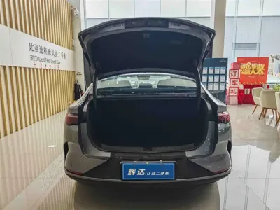 BYD Qin L