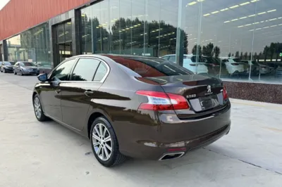 Peugeot 408
