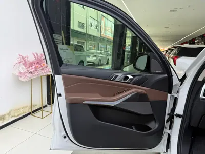 BMW X5 (Import)